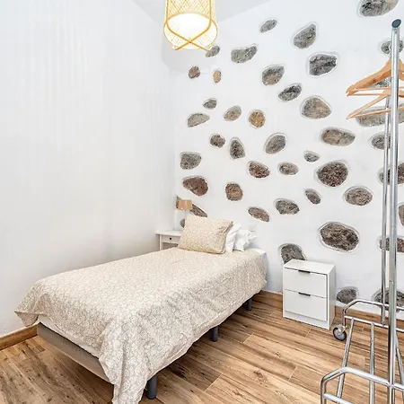 Casa El Roque Tatil Evi